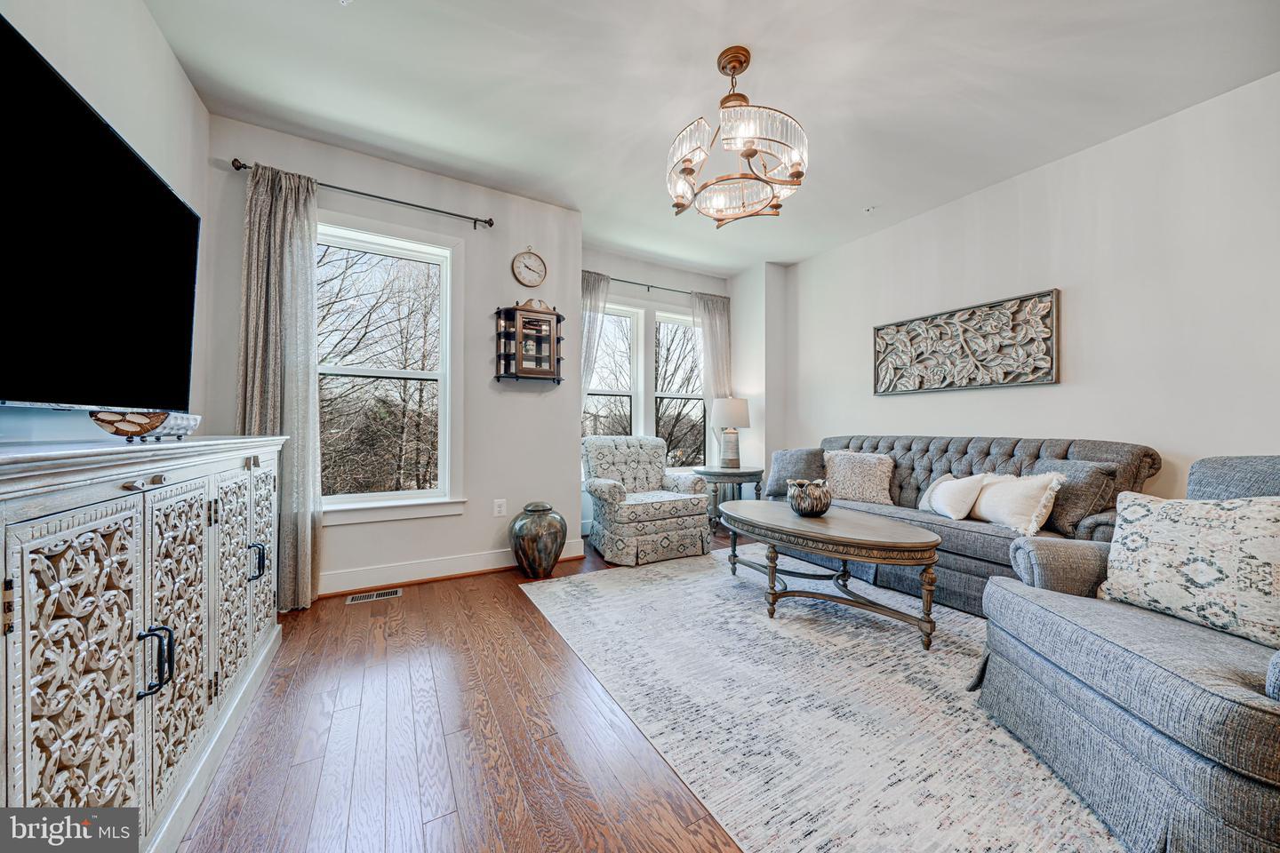 Shorthorn Way, Rockville, MD 20850