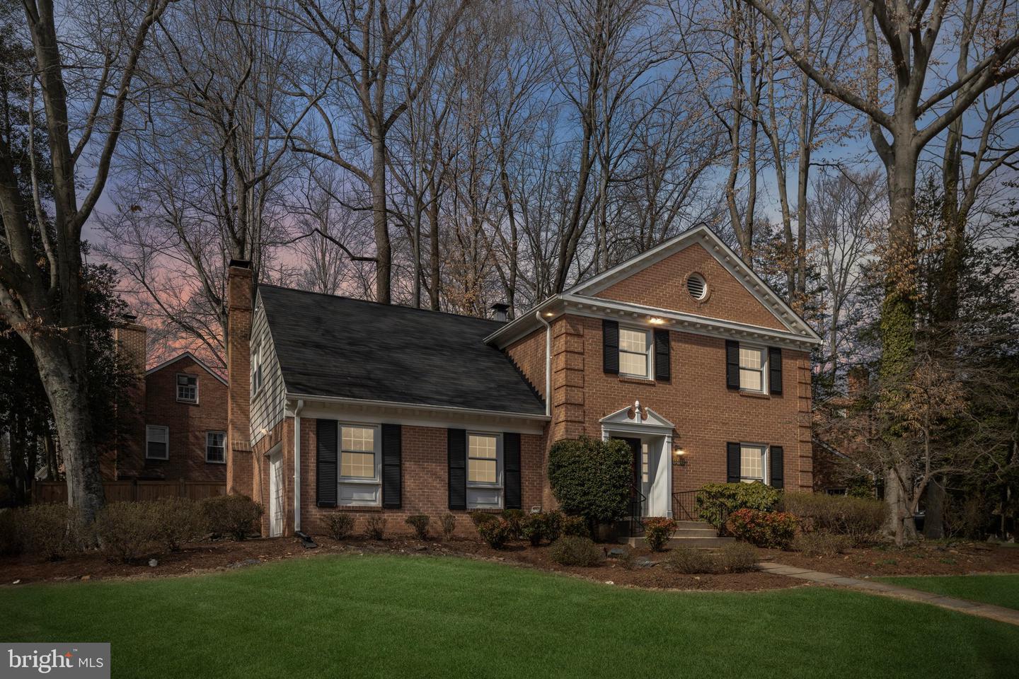 Aster Blvd, Rockville, MD 20850