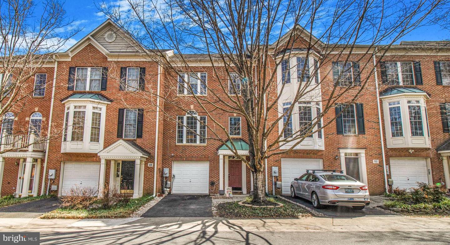 Waddington Ln, Rockville, MD 20850