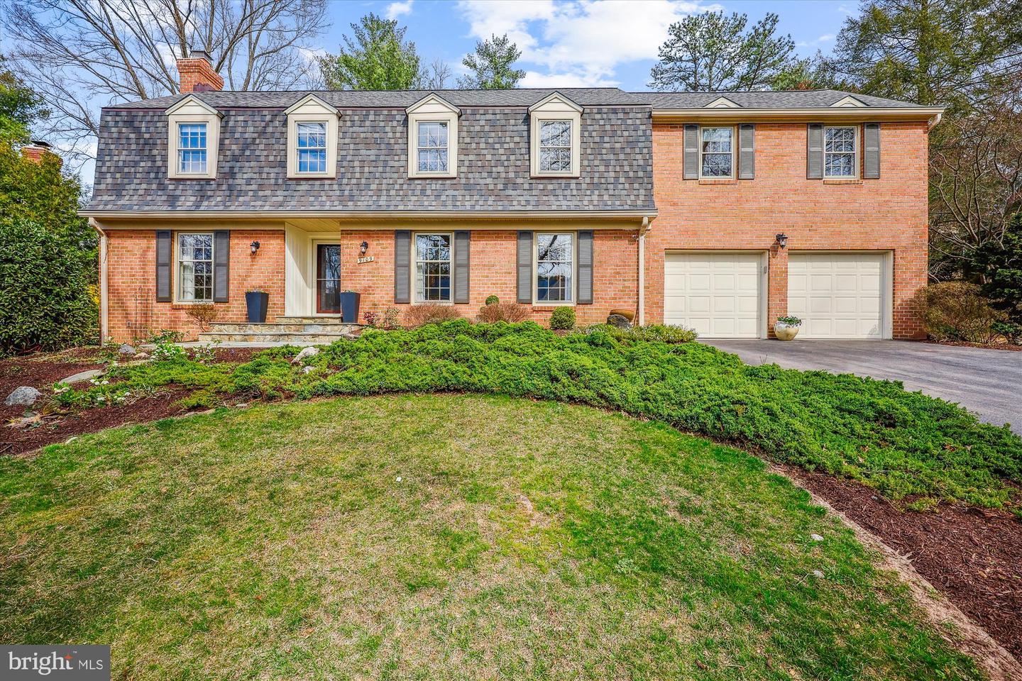 Copenhaver Dr, Potomac, MD 20854