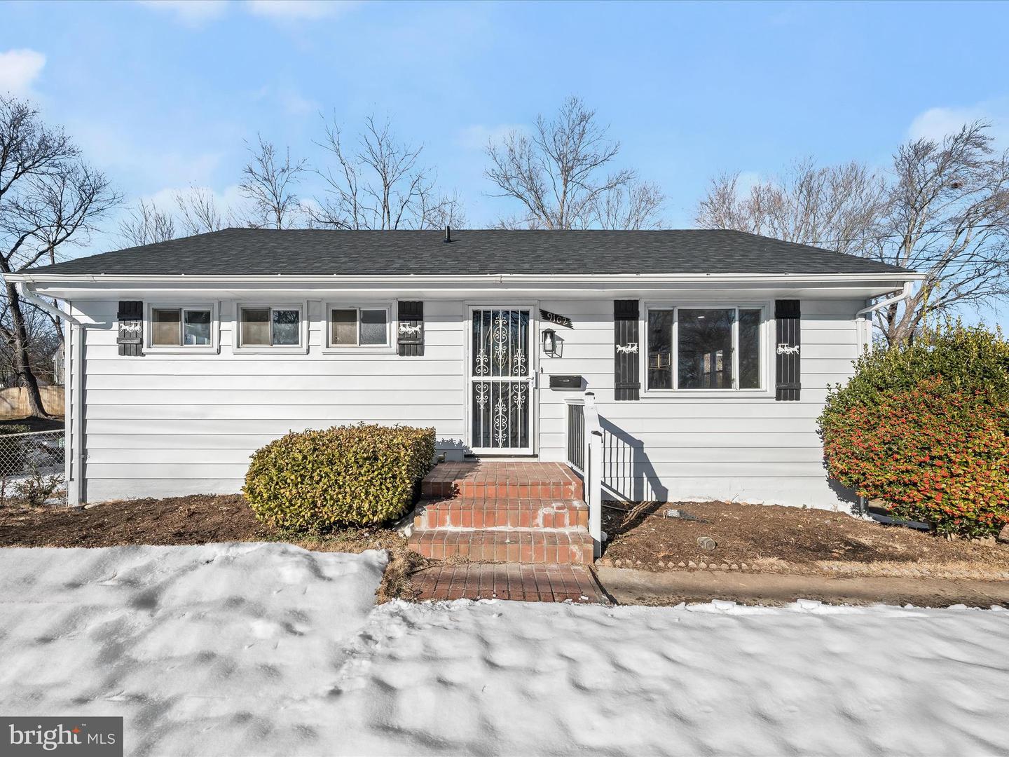 Varnum St, Lanham, MD 20706