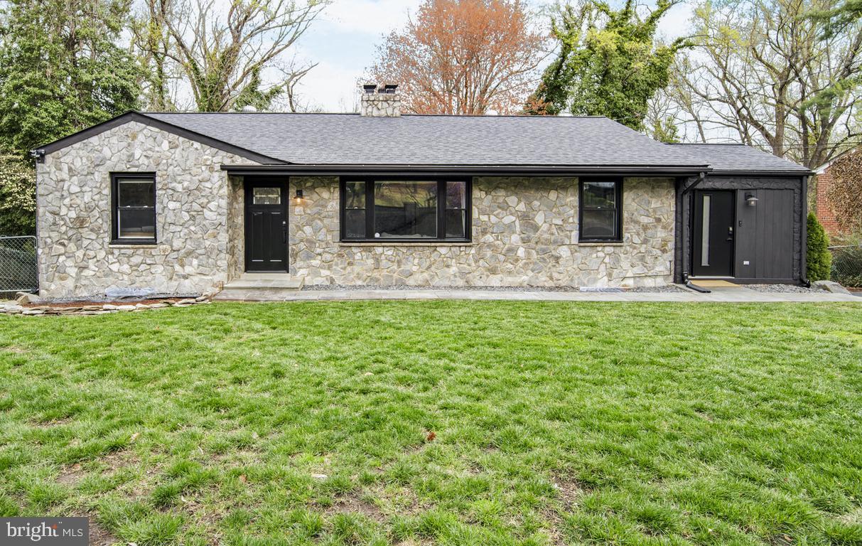 Sharon Rd, Temple Hills, MD 20748