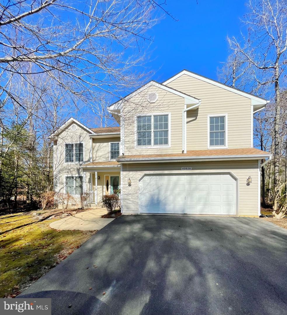 Hosta Way, California, MD 20619