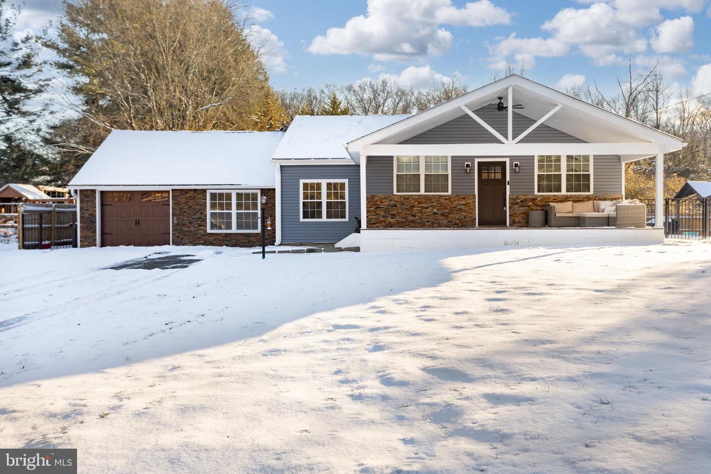Juliustown Rd, Columbus, NJ 08022