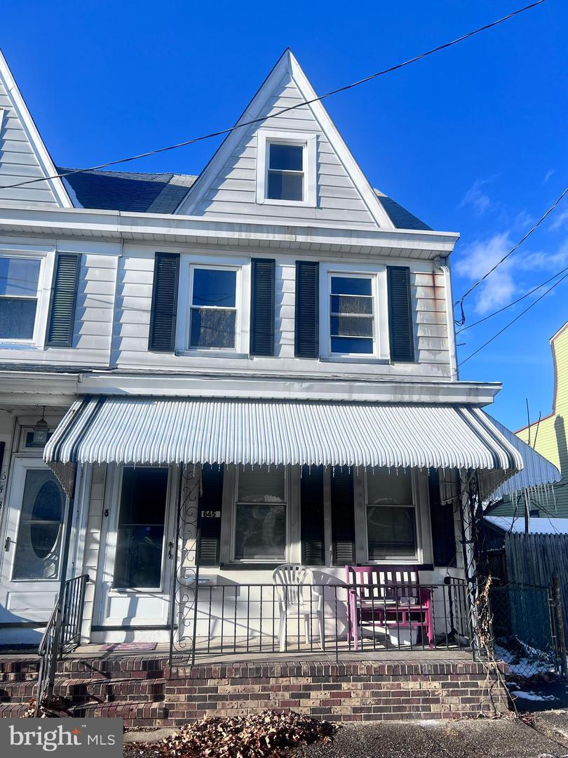 Bordentown Rd, Burlington, NJ 08016