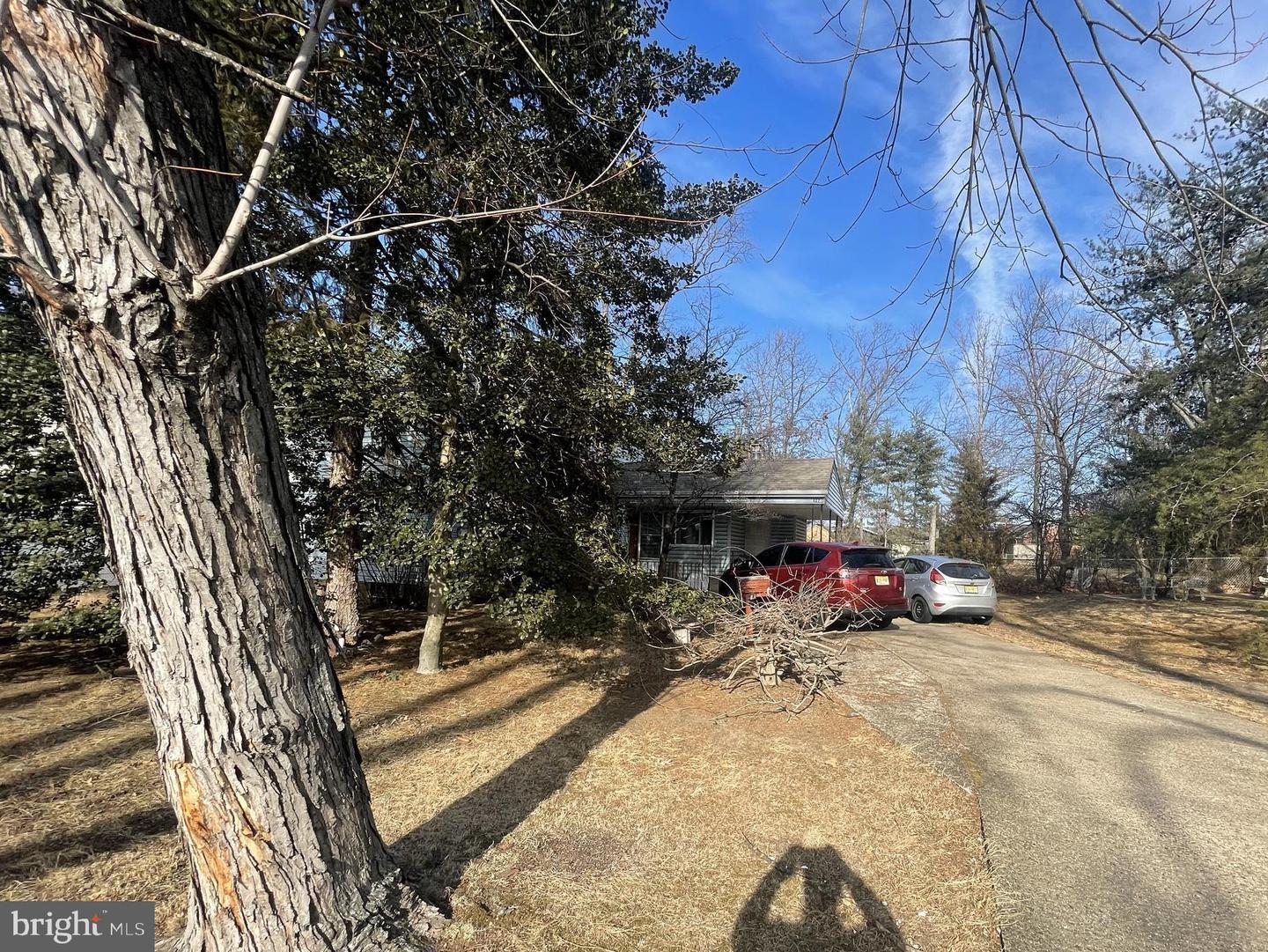 Chestnut St, Delran, NJ 08075