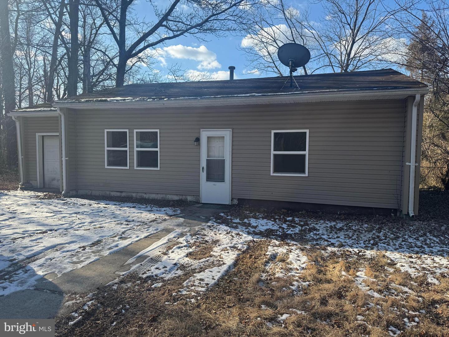 Crescent Dr, Browns Mills, NJ 08015