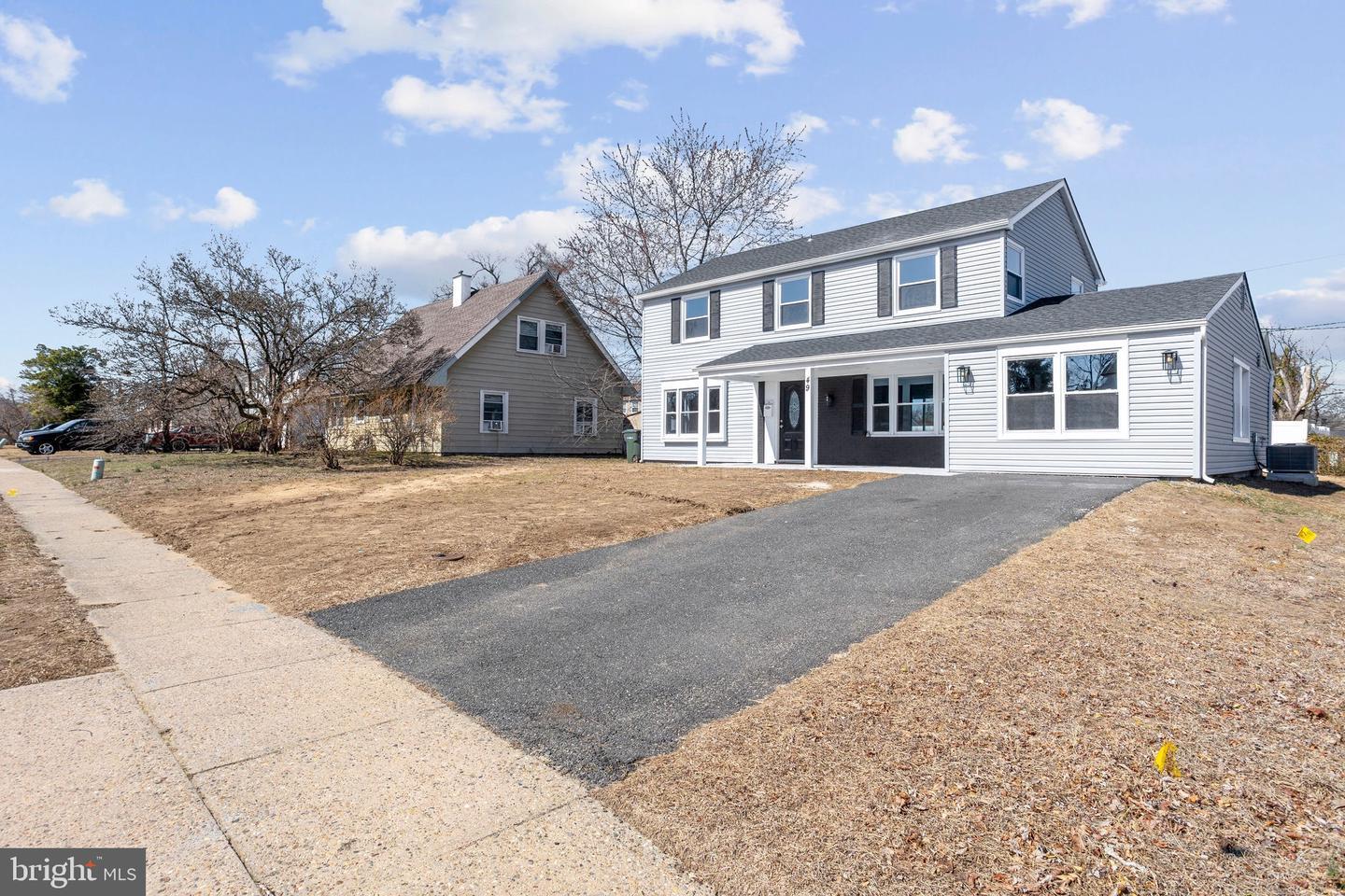 Peachfield Ln, Willingboro, NJ 08046