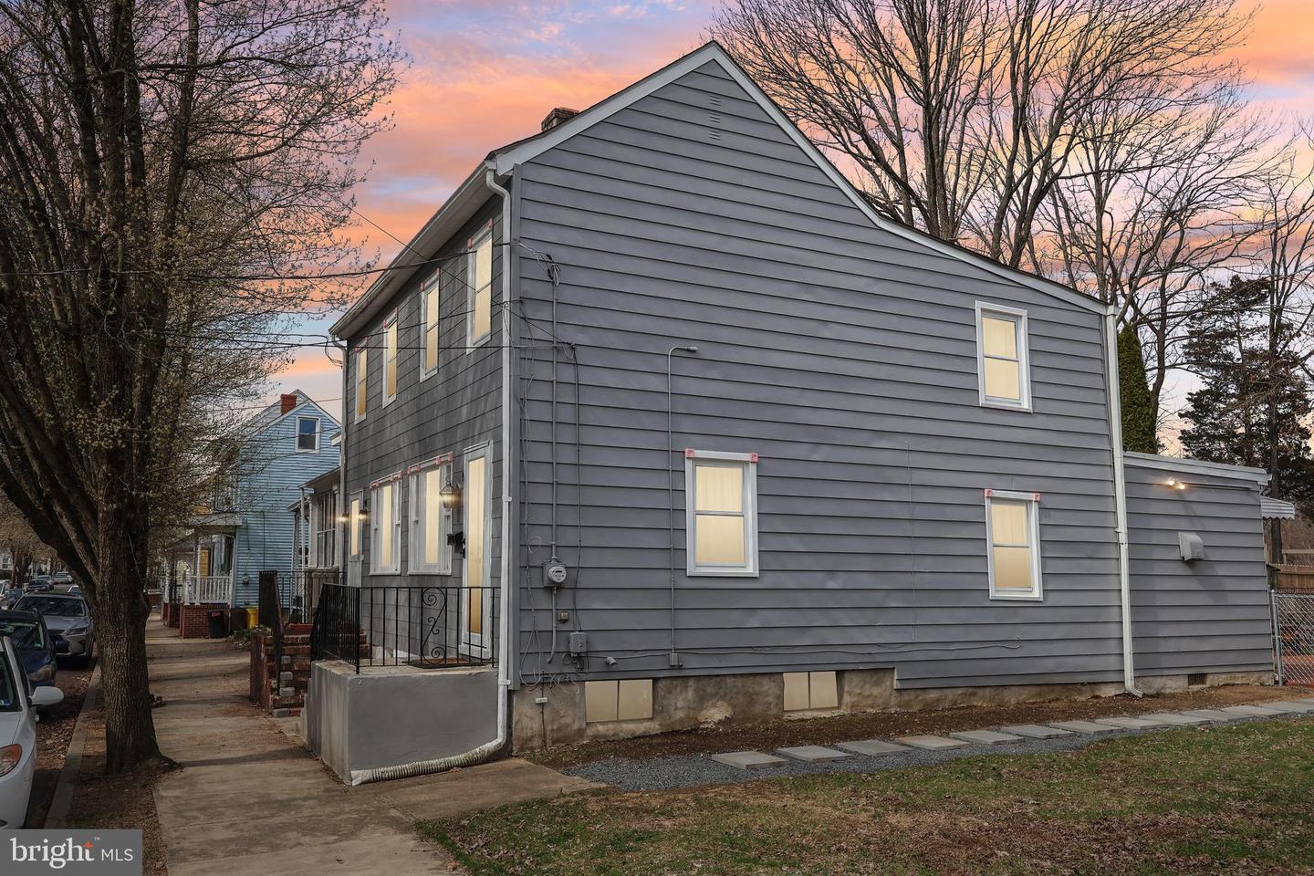 Mary St, Bordentown, NJ 08505