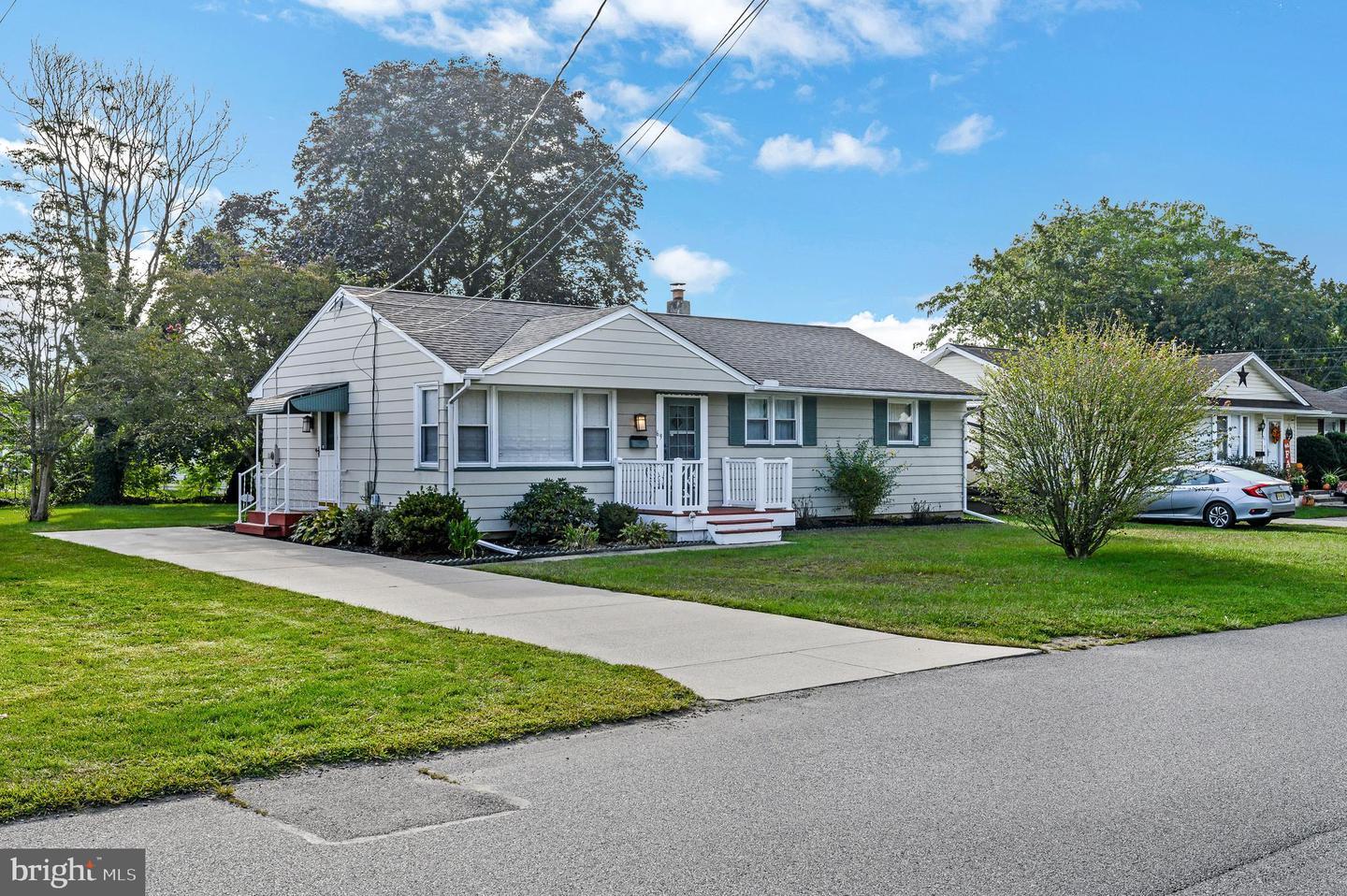 Holly Hill Ter, Vineland, NJ 08360