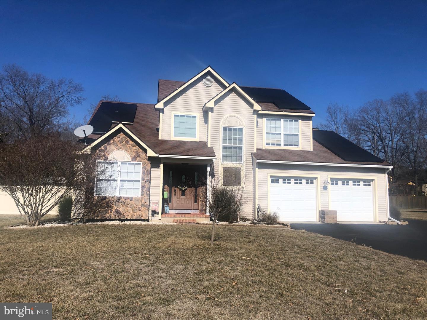 Barry Dr, Vineland, NJ 08361