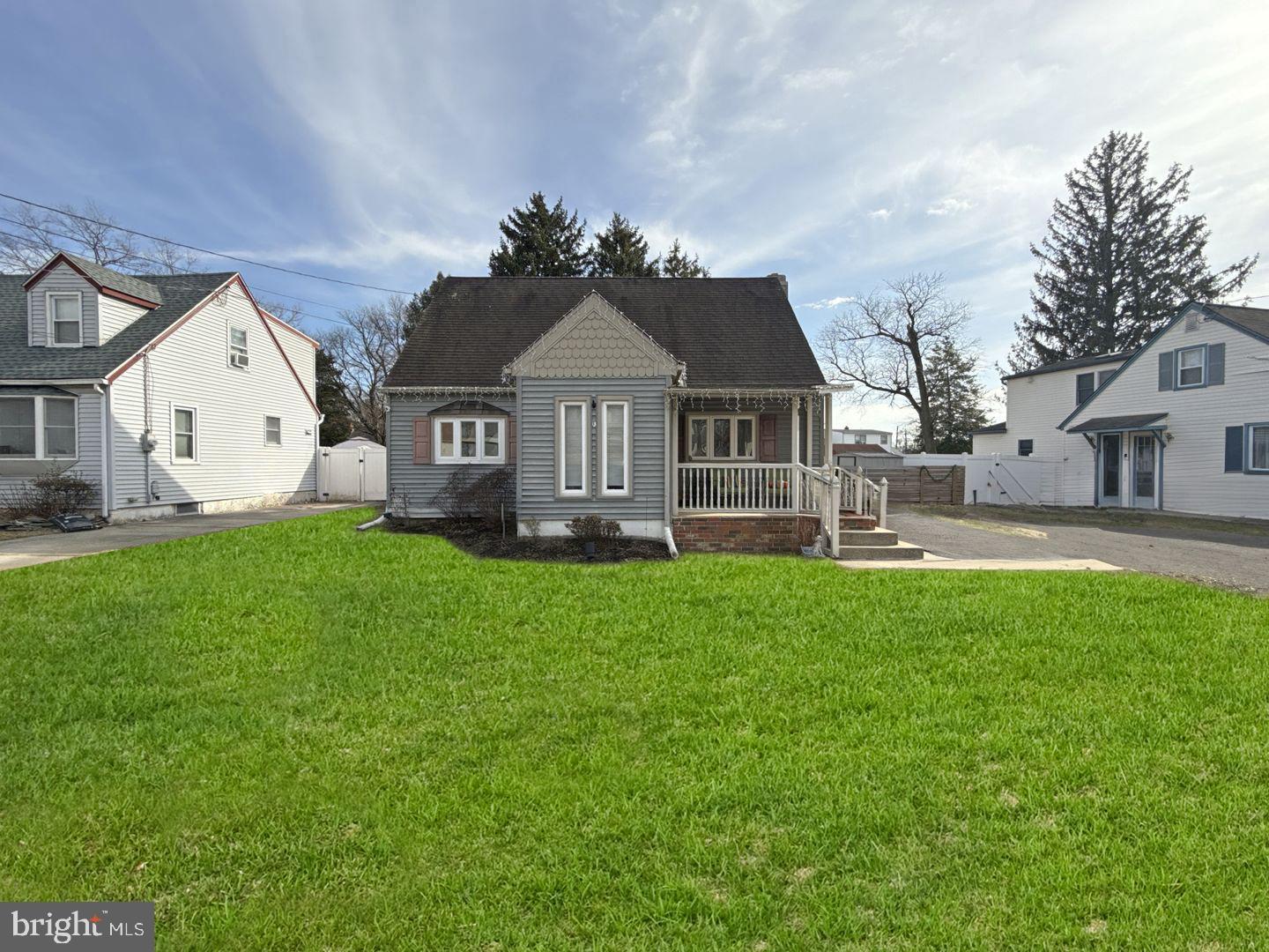 Grant Ave, Somerdale, NJ 08083