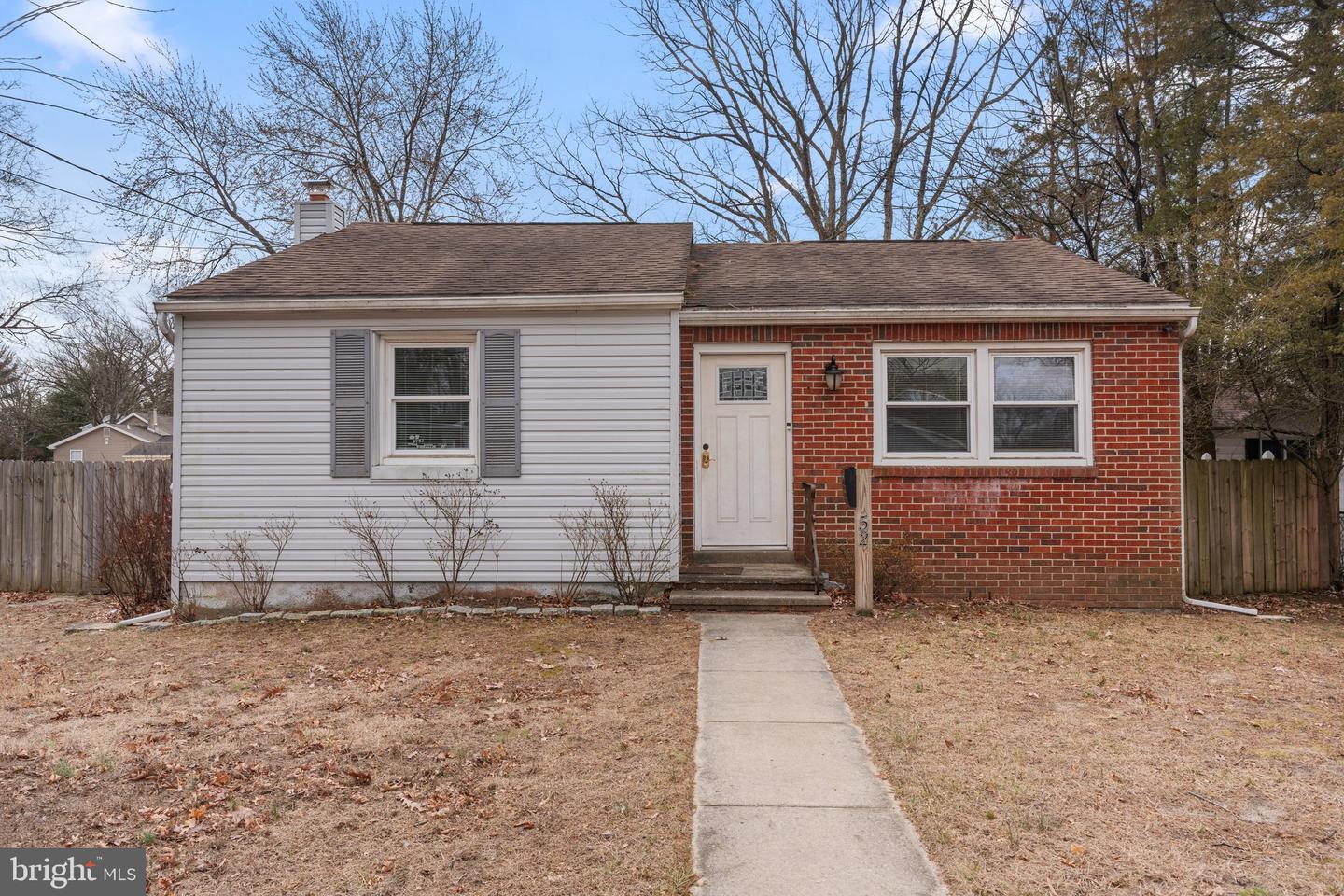 E 9th Ave, Pine Hill, NJ 08021