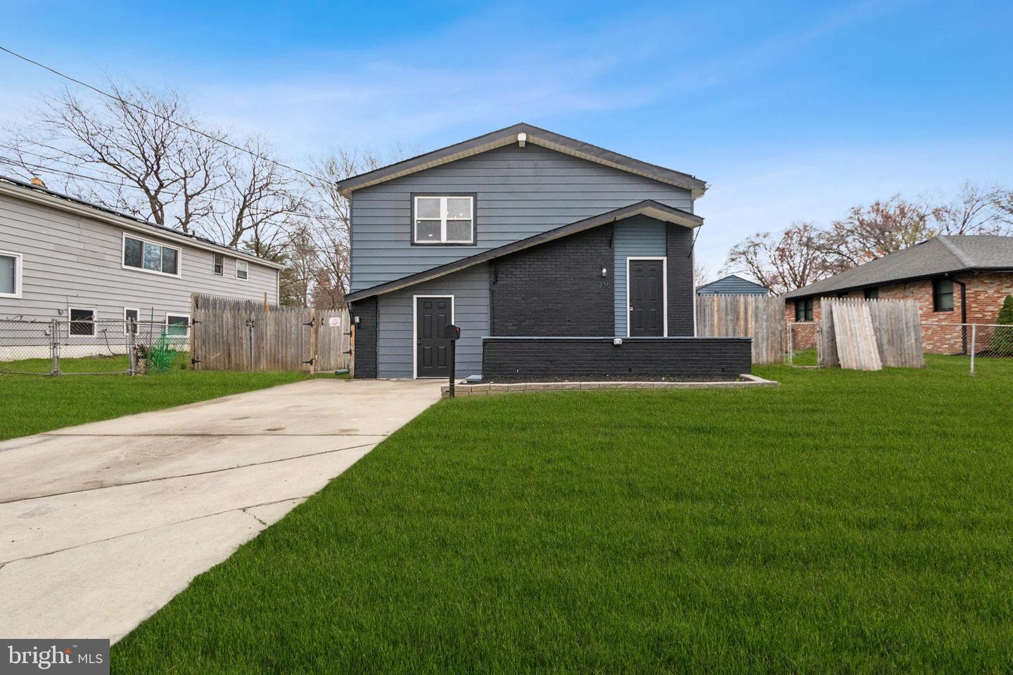 Spruce Ave, Gloucester City, NJ 08030