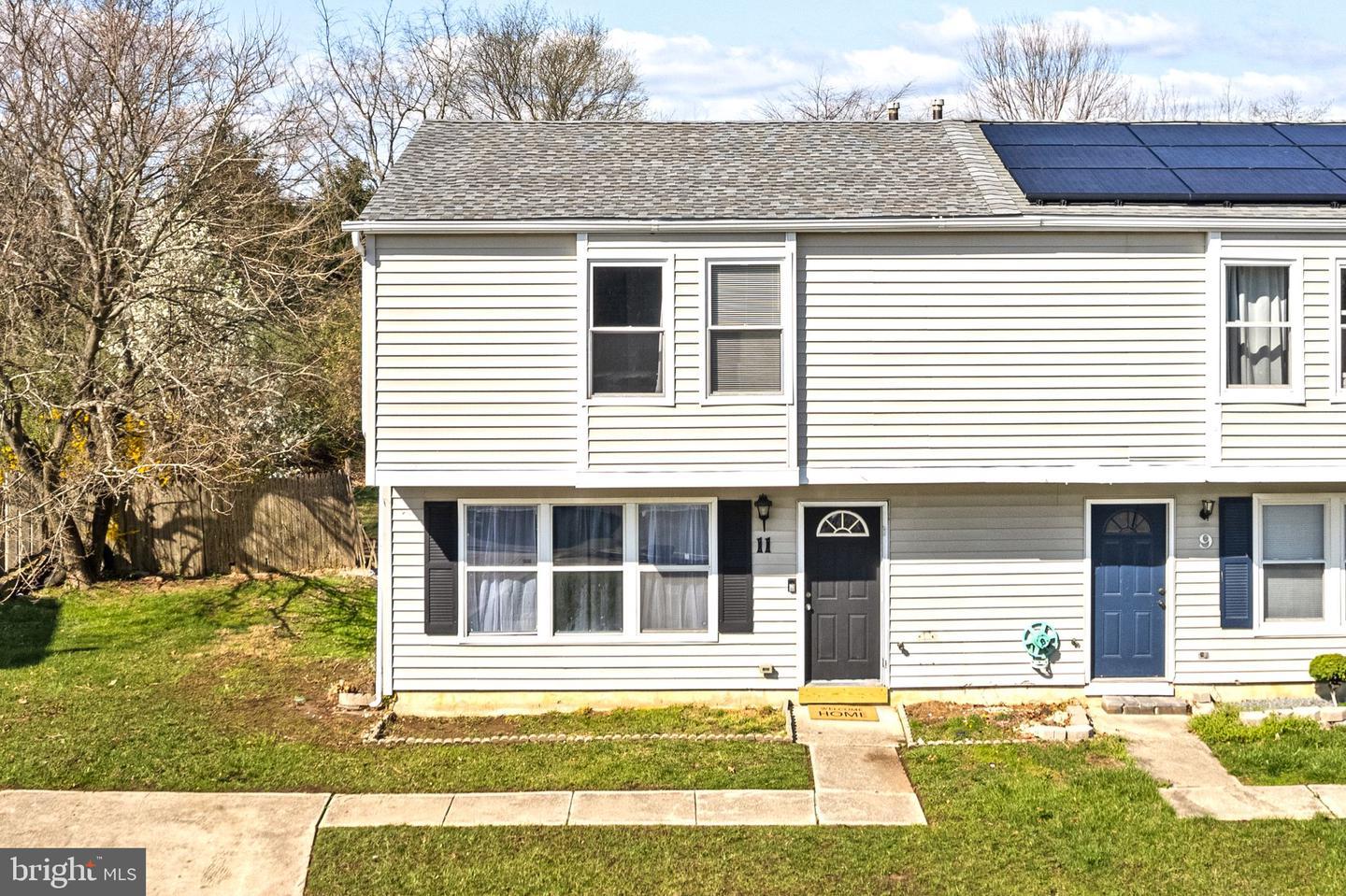 Farmhouse Ct, Sicklerville, NJ 08081