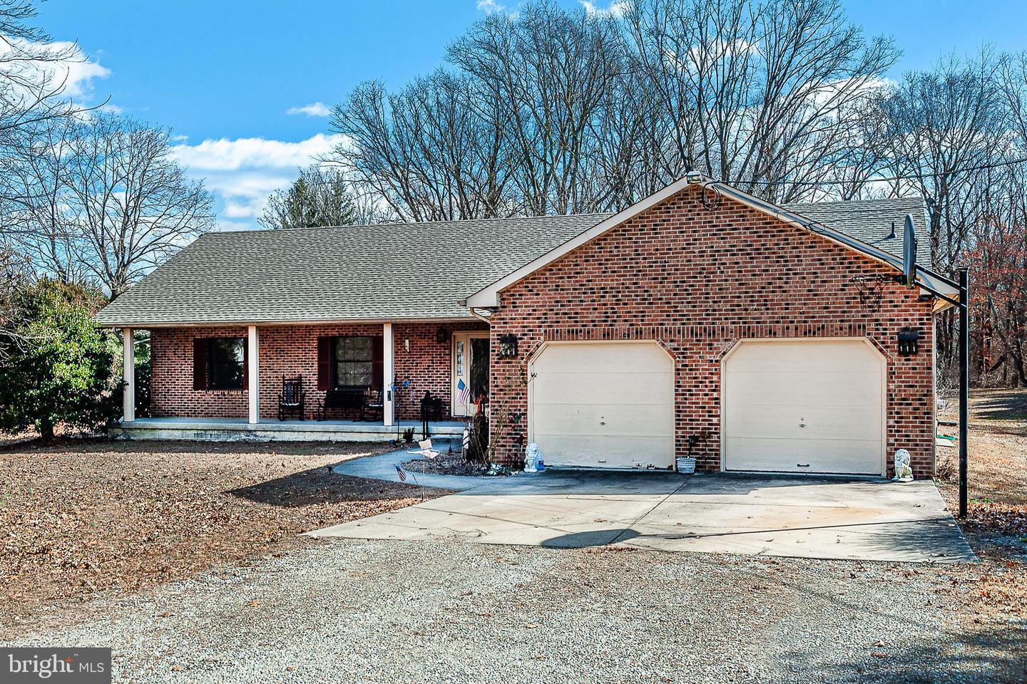 Greentree Rd, Glassboro, NJ 08028