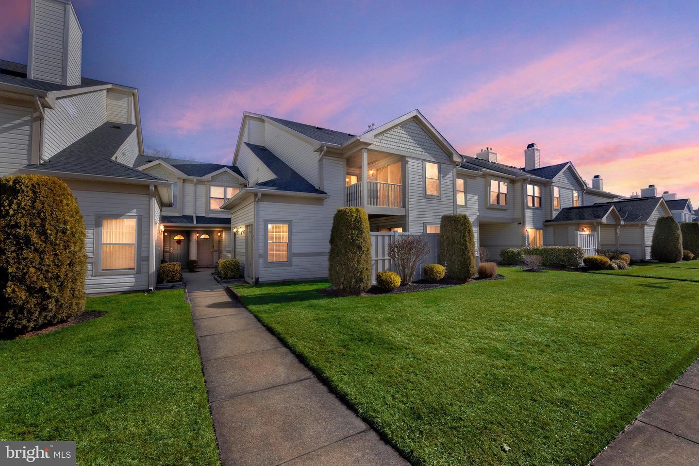 Steeplechase Ct, Woodbury, NJ 08096