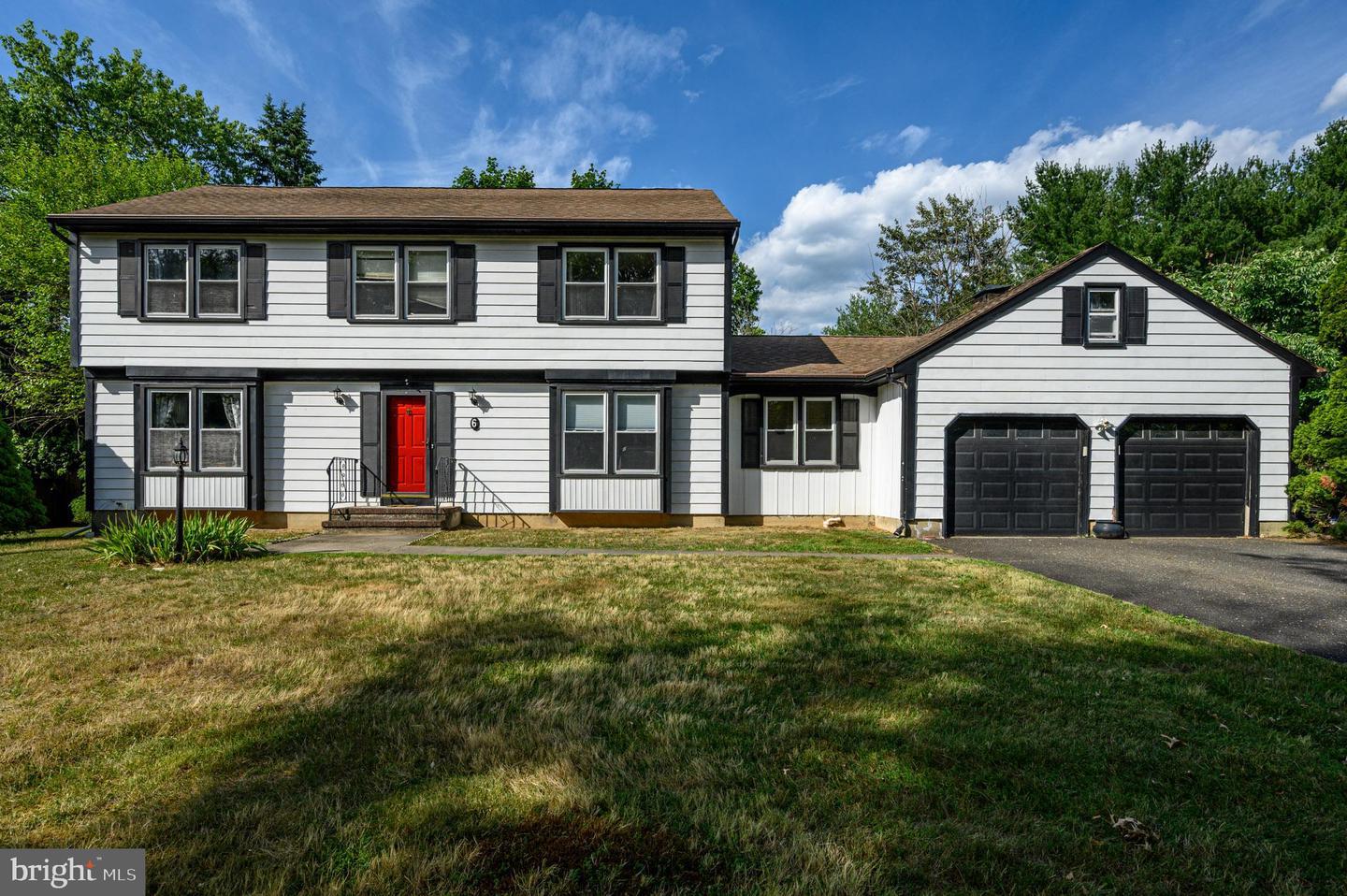 Cartwright Dr, Princeton Junction, NJ 08550
