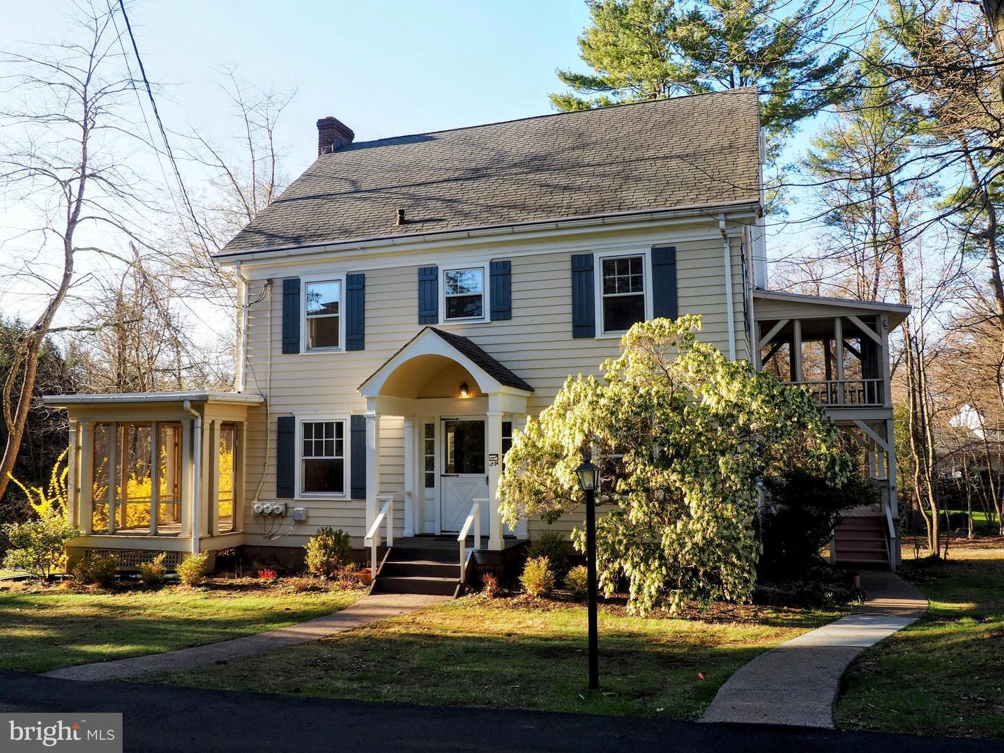 Eglantine Ave, Pennington, NJ 08534