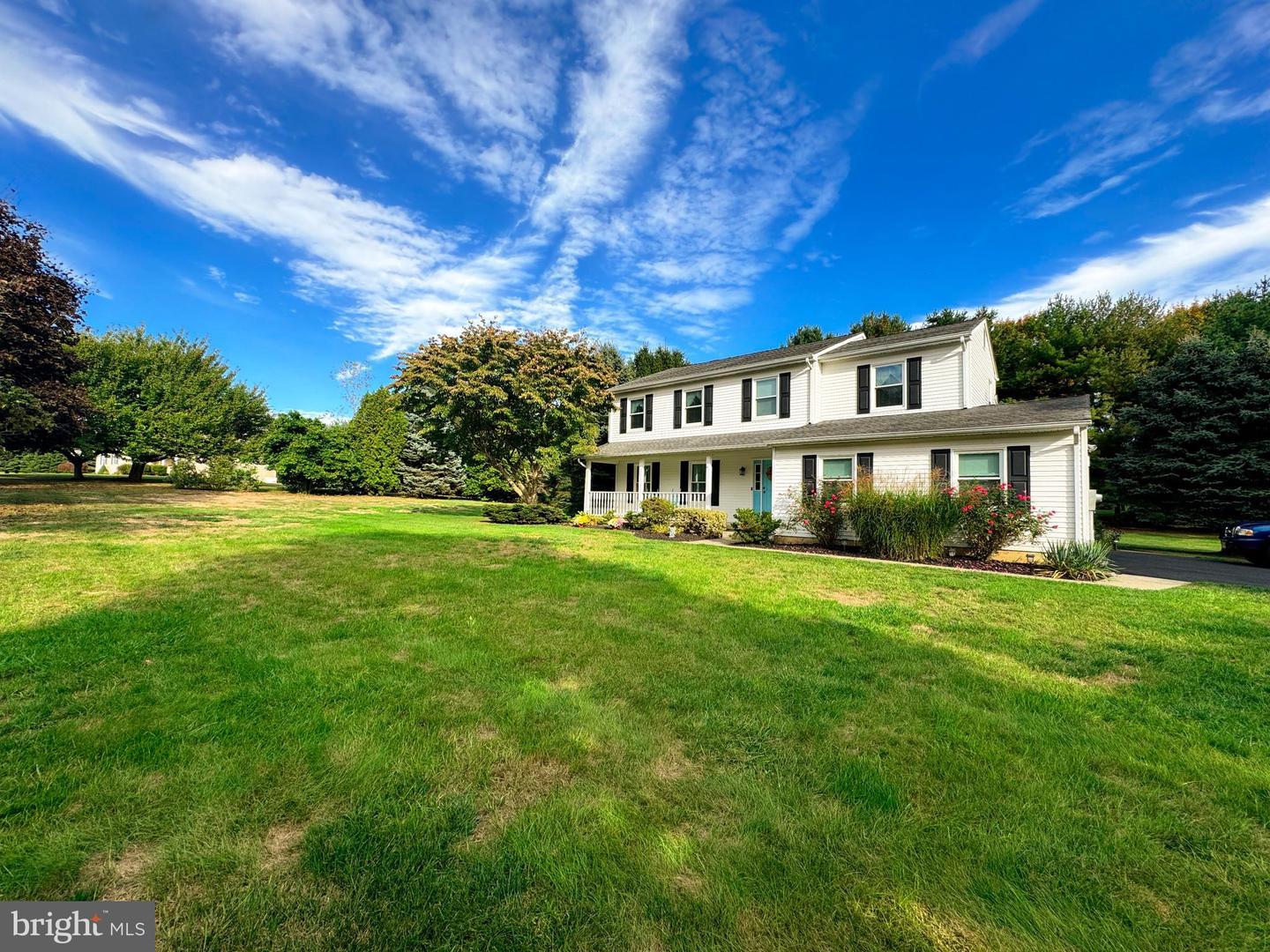 Long Acre Dr, Cream Ridge, NJ 08514