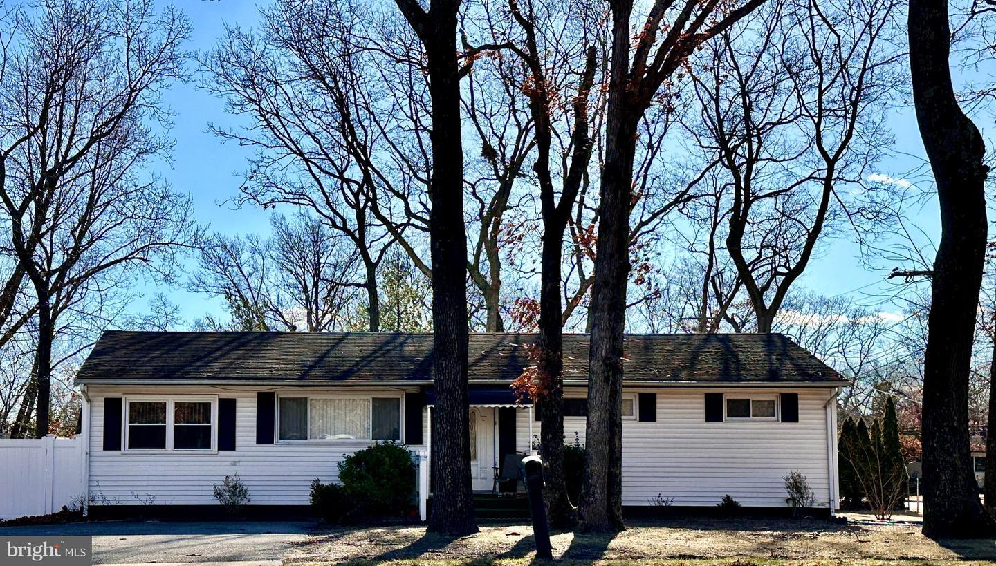 Ridgeway Rd, Manchester, NJ 08759