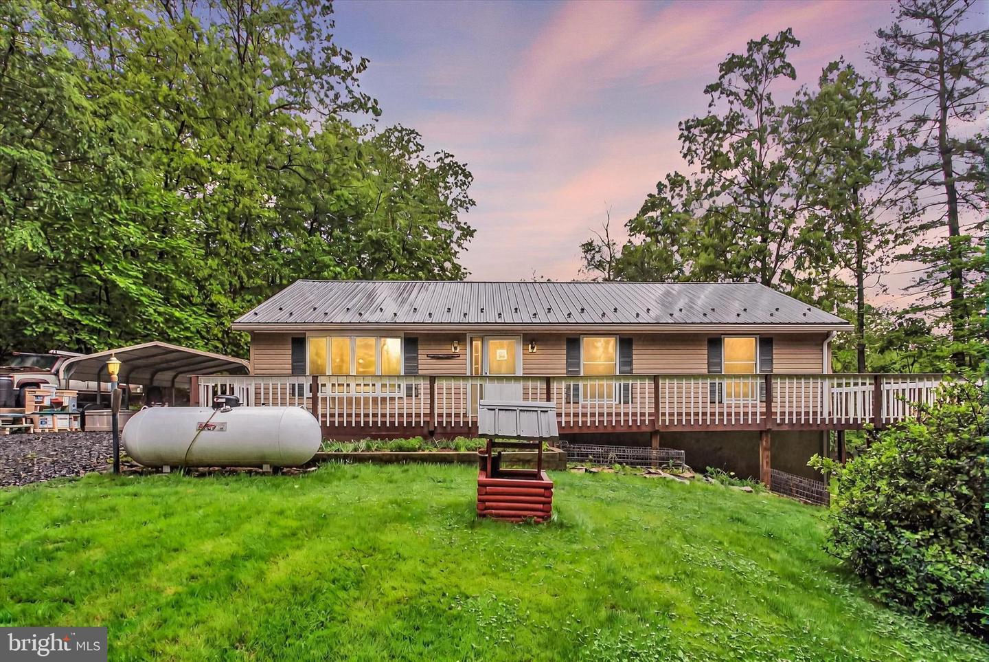 Pebble Ln, Biglerville, PA 17307