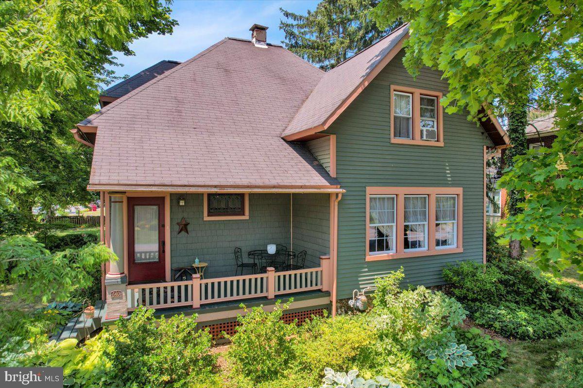 Hill Rd, Wernersville, PA 19565