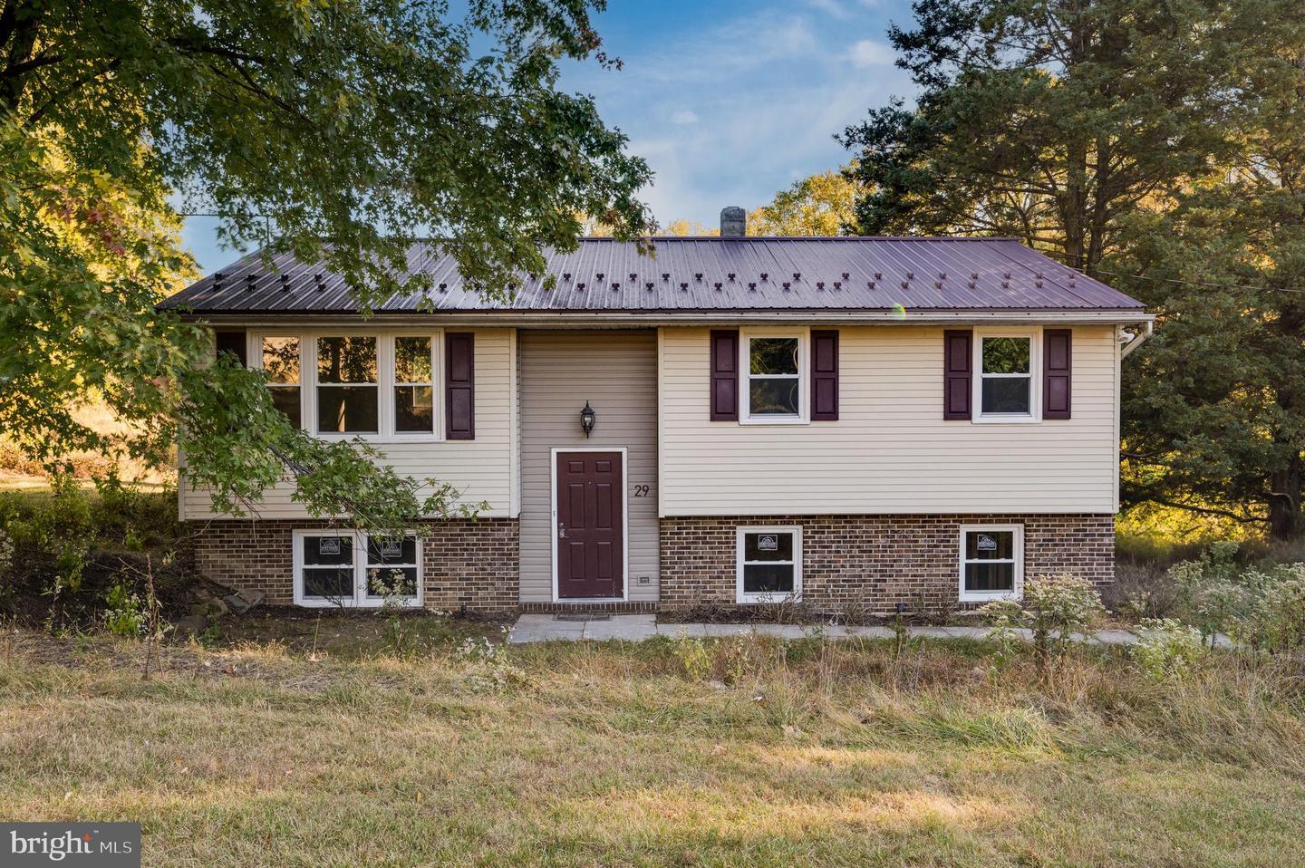 Wolters Ln, Reading, PA 19606