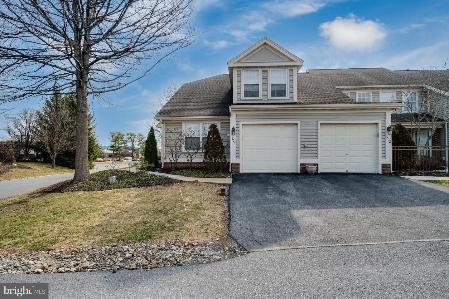 Oak Hill Ln, Reading, PA 19610