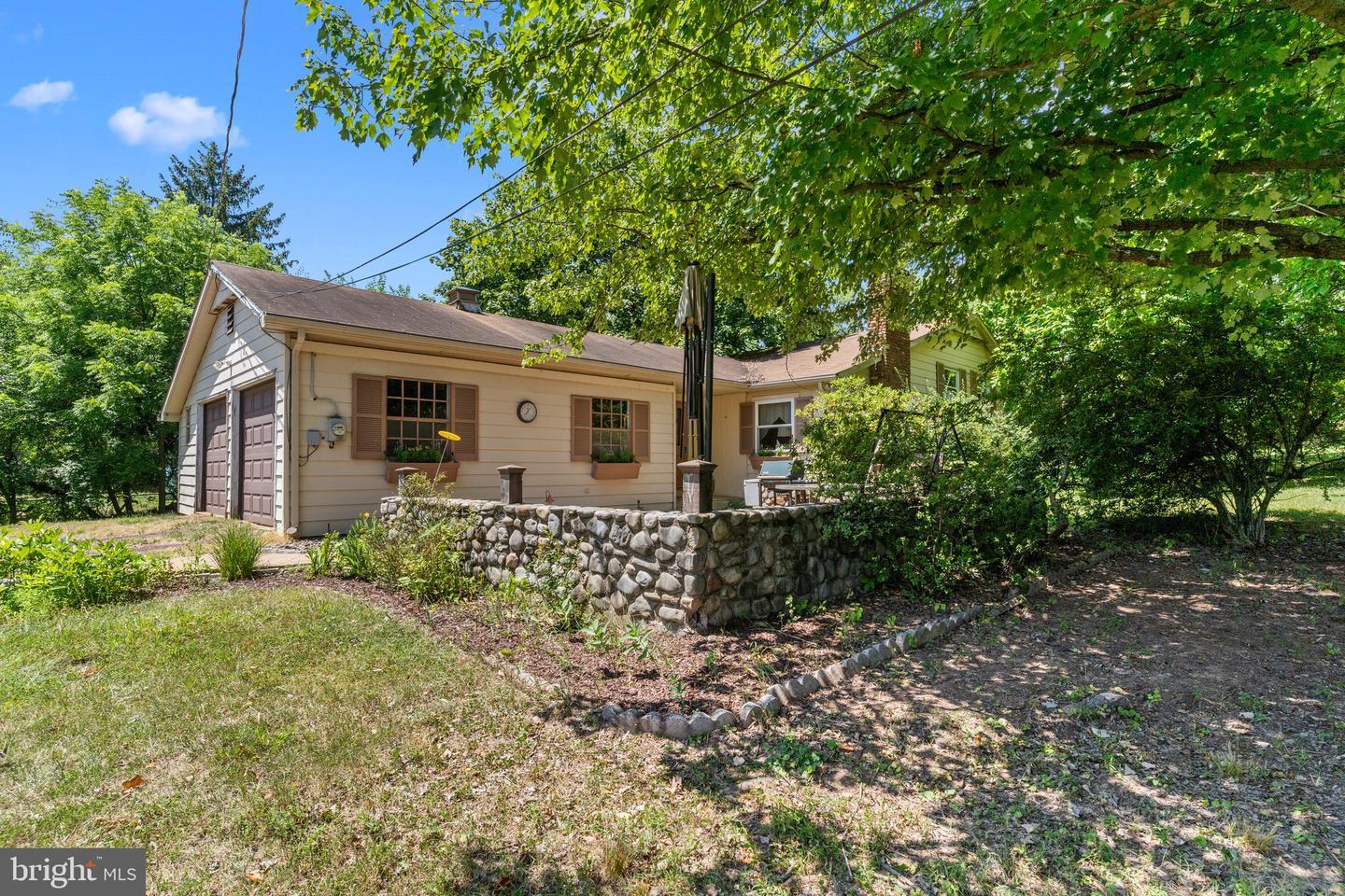 Wrightstown Rd, Newtown, PA 18940