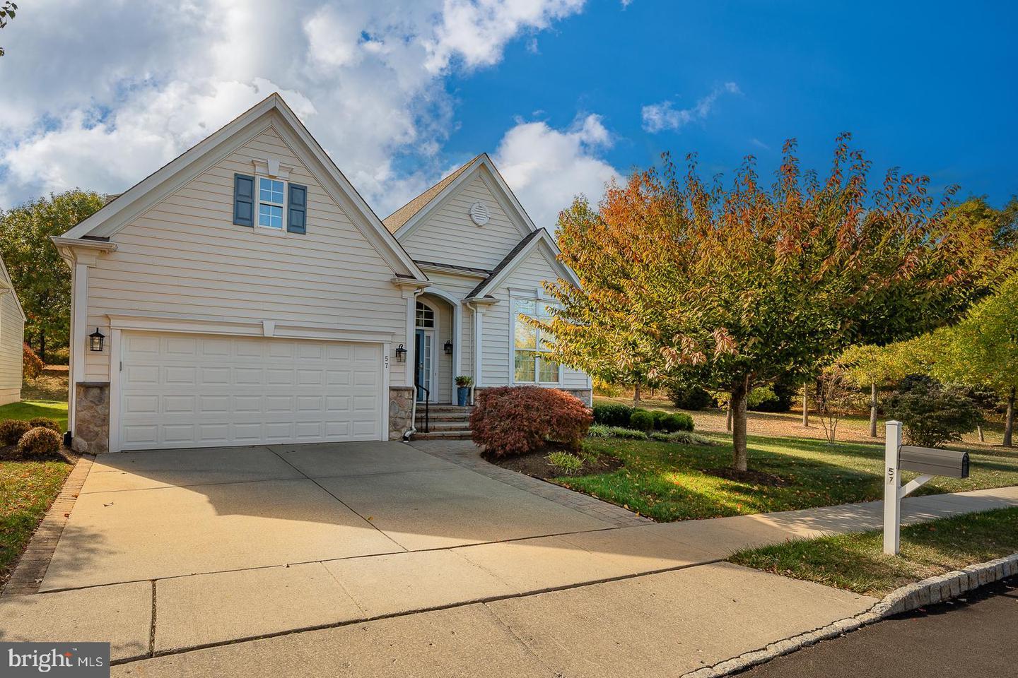 Mcconkey Dr, Washington Crossing, PA 18977