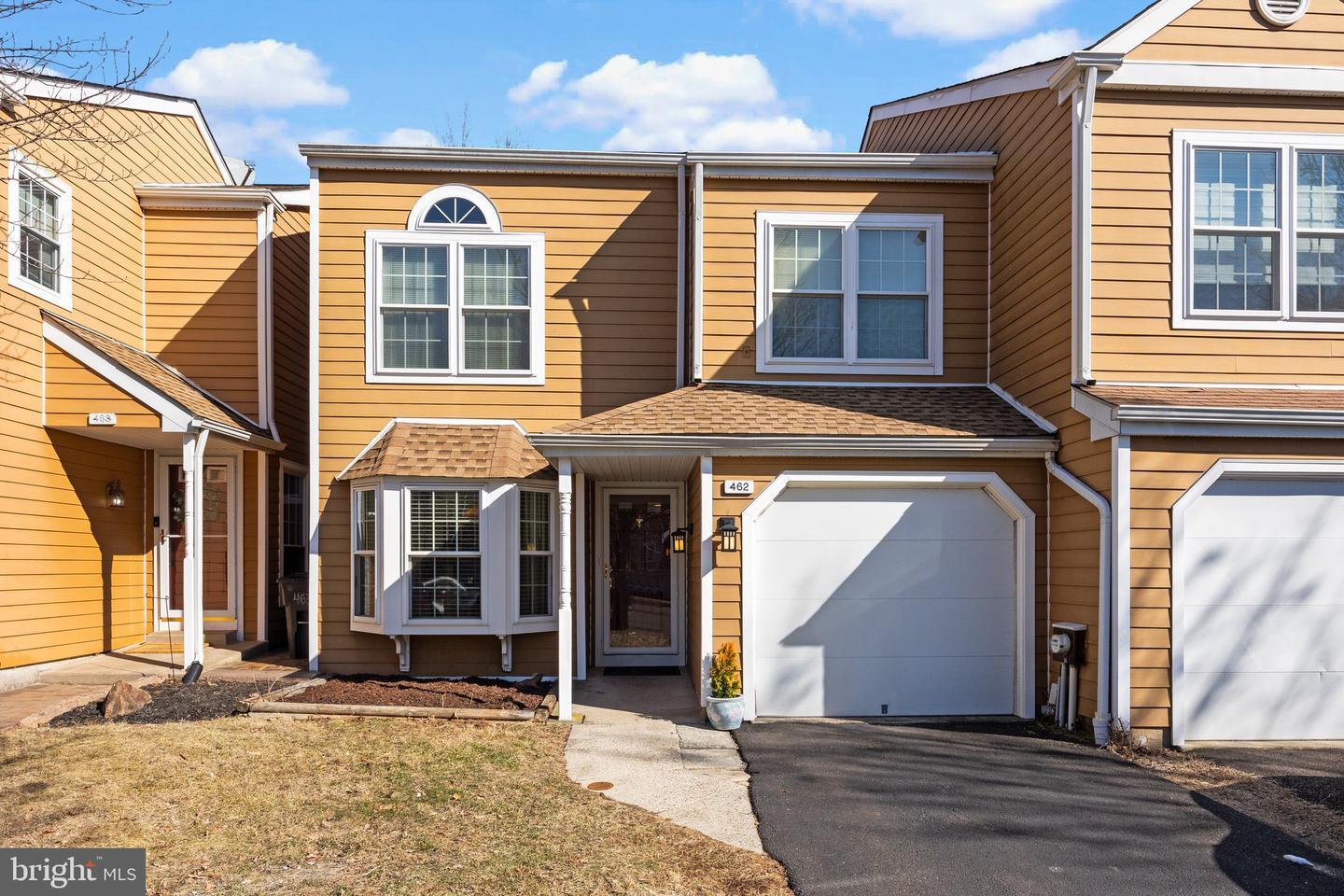 Trumbull Ct, Newtown, PA 18940