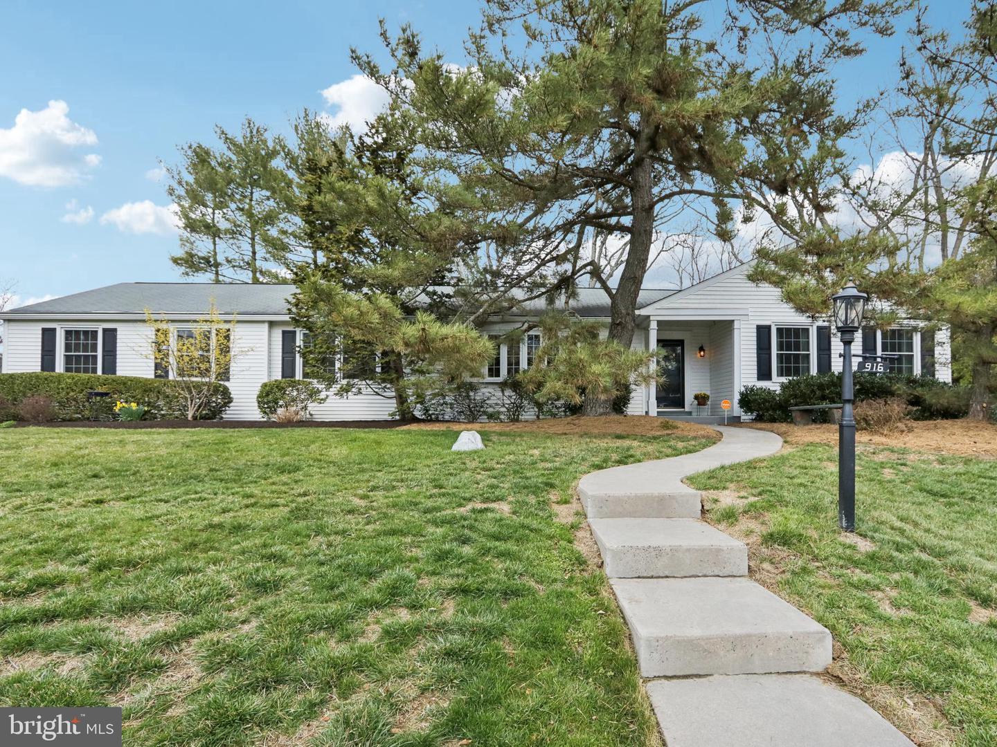 Princess Dr, Yardley, PA 19067