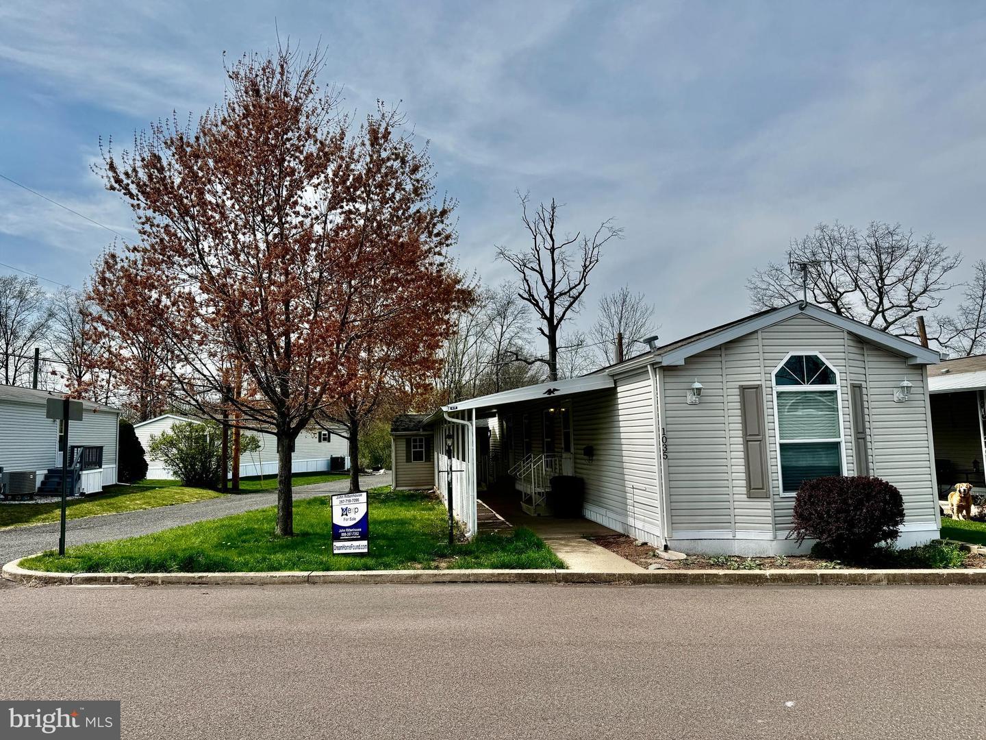 Pine Cir, Telford, PA 18969