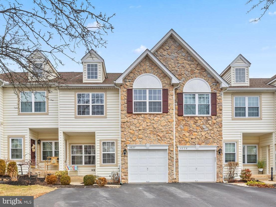 Old Oak Rd, Doylestown, PA 18902