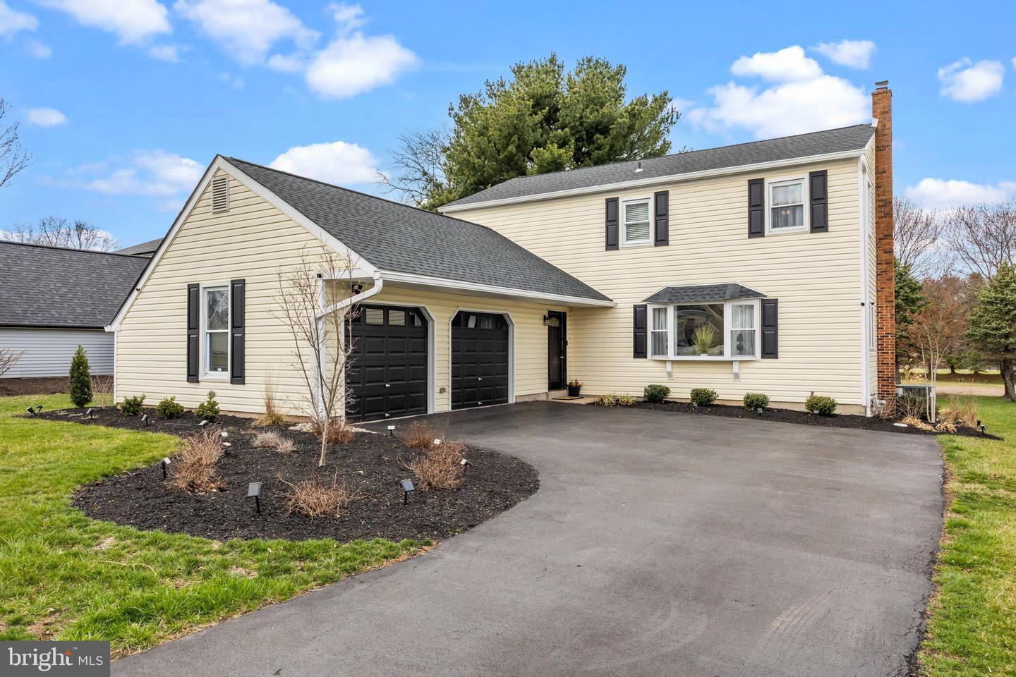 Sharon Dr, Richboro, PA 18954