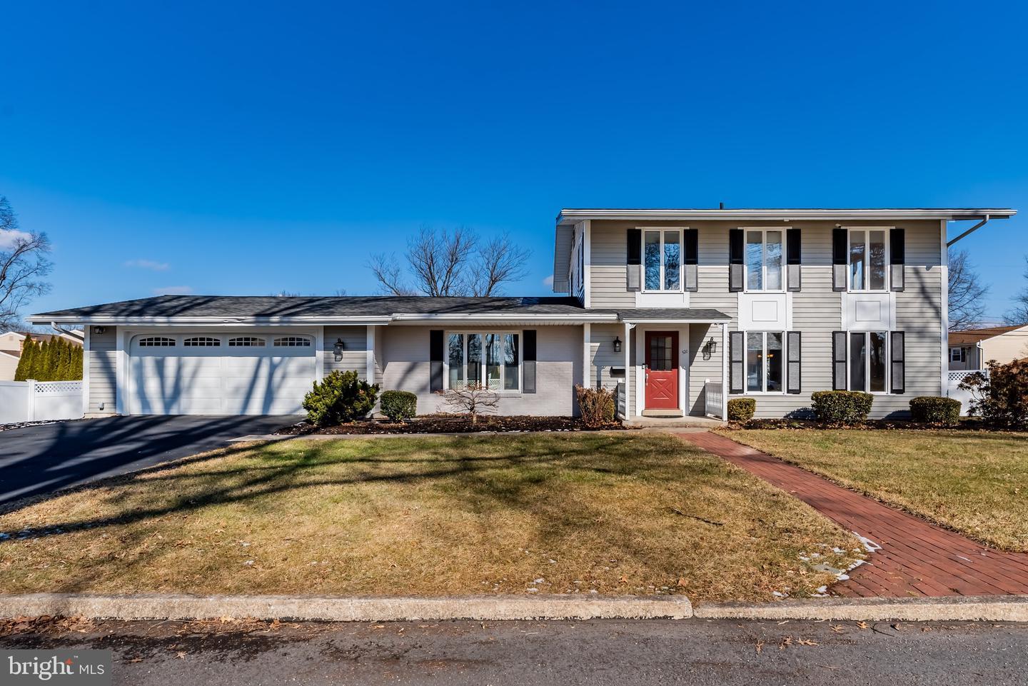 Gale Rd, Camp Hill, PA 17011