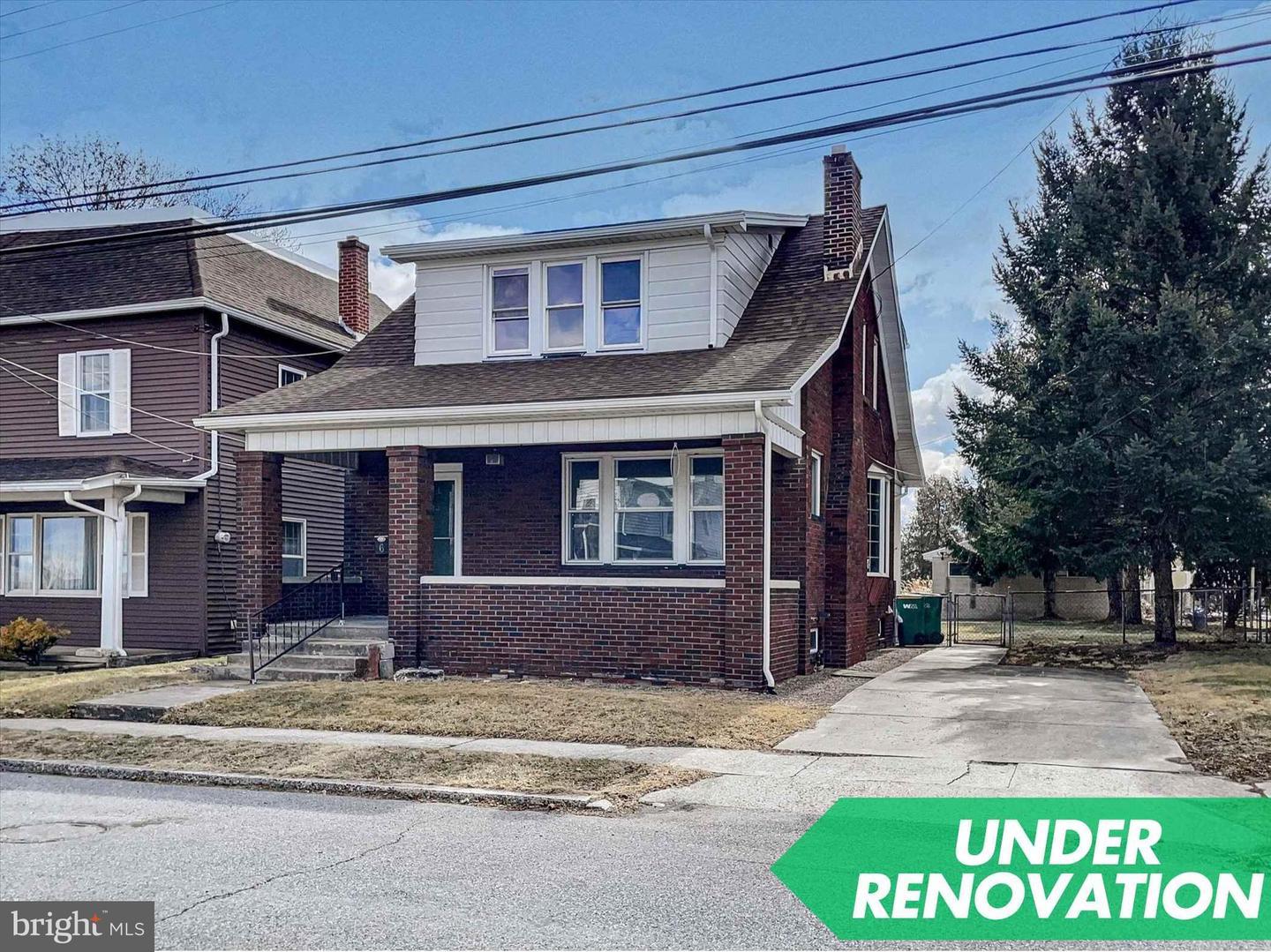 E Beale Ave, Enola, PA 17025