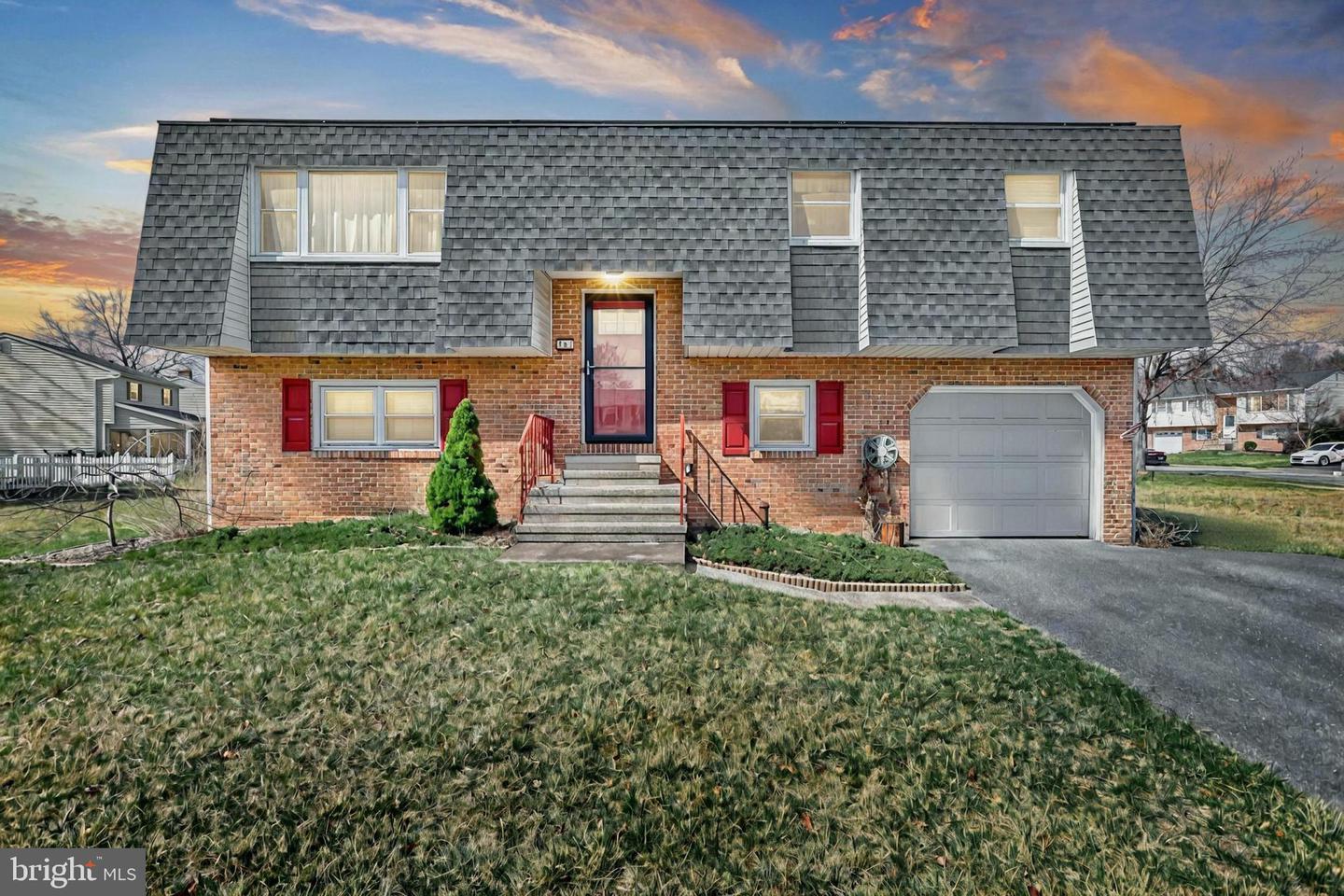 N Arch St, Mechanicsburg, PA 17055