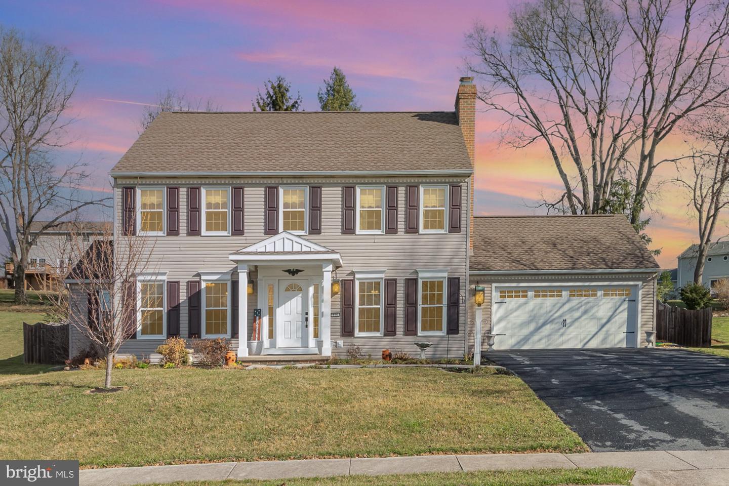 Hawthorne Ave, Mechanicsburg, PA 17055