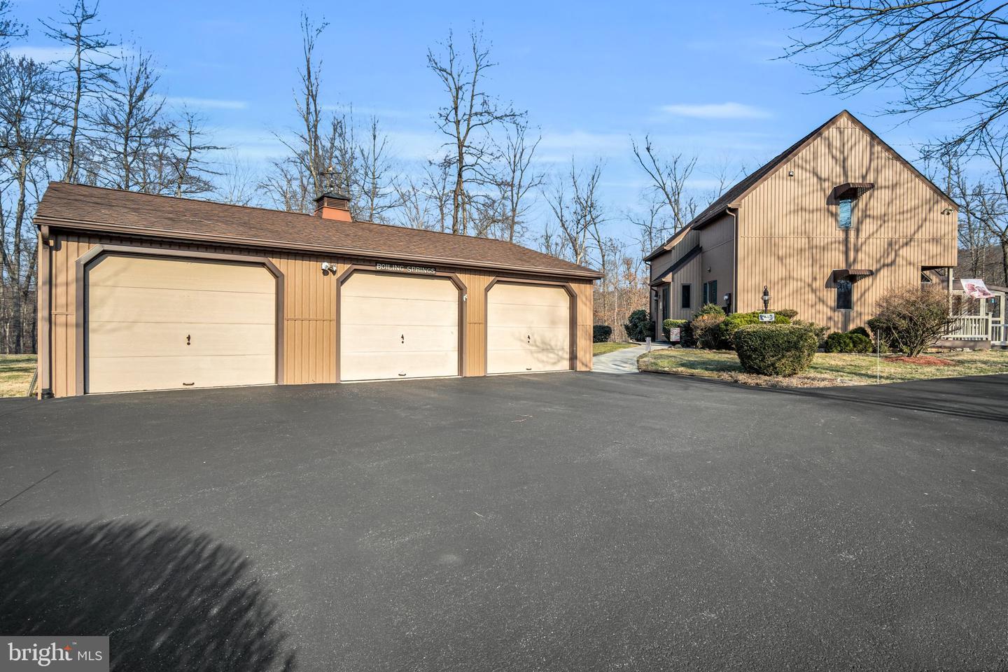 Whiskey Springs Rd, Boiling Springs, PA 17007