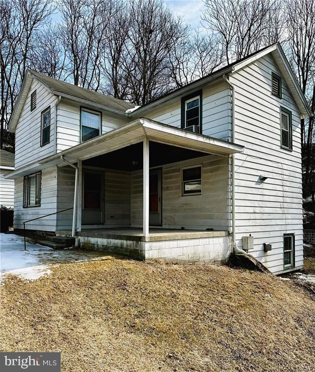 Willow St, Lehighton, PA 18235