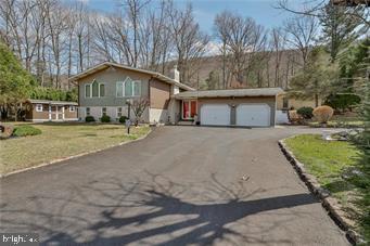 Park Ave, Nesquehoning, PA 18240