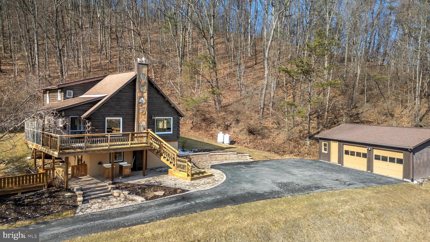 Veterinary Ln, Howard, PA 16841