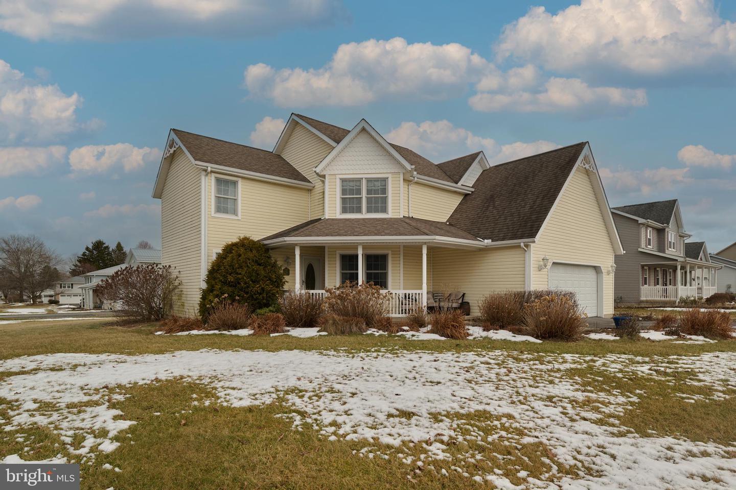Brichele Ave, Centre Hall, PA 16828