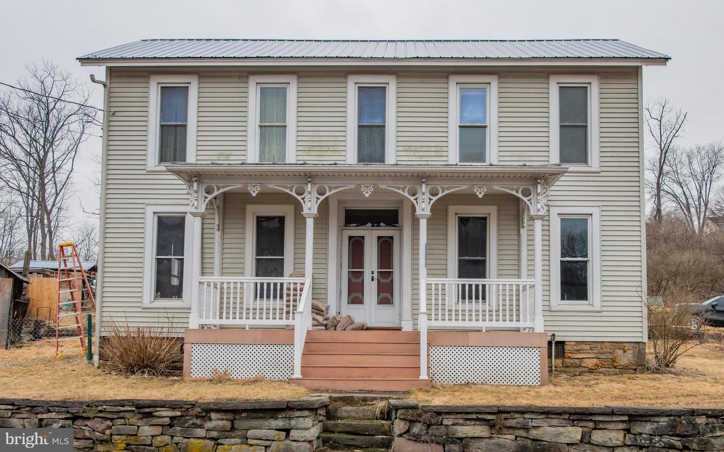 Long Run Rd, Mill Hall, PA 17751