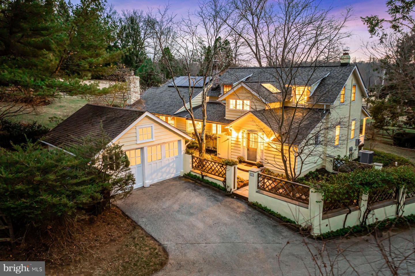 Church Rd, Devon, PA 19333
