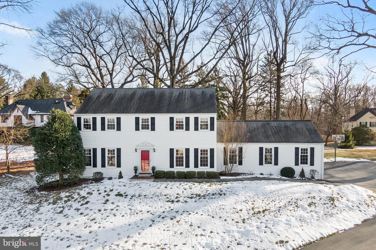 Donalyn Ln, Berwyn, PA 19312