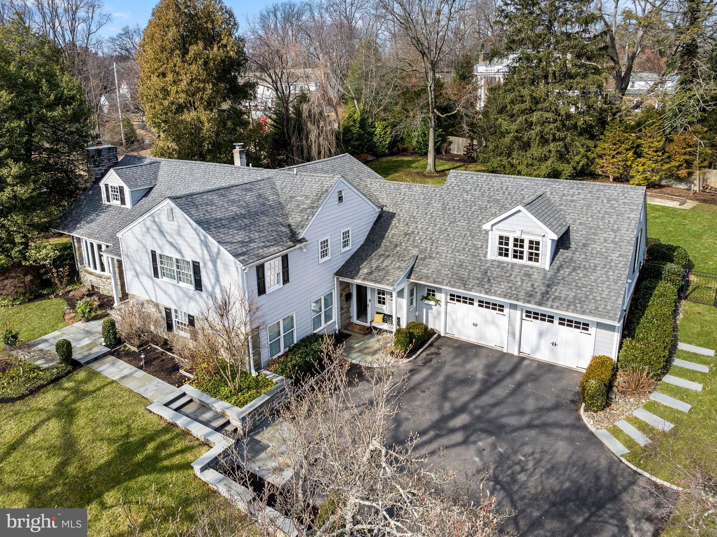 Crestline Rd, Wayne, PA 19087