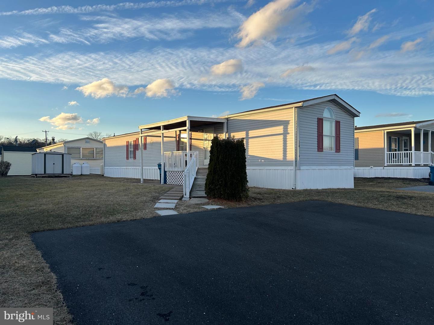 Sunset Dr, Nottingham, PA 19362